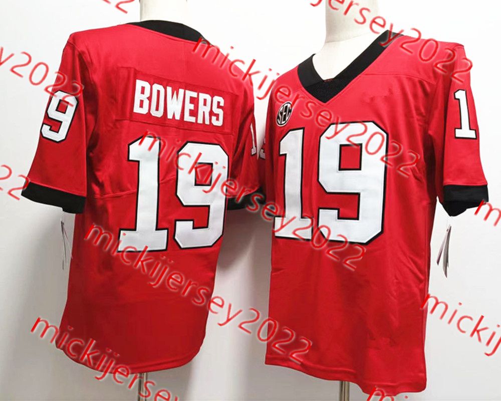 19 Brock Bowers