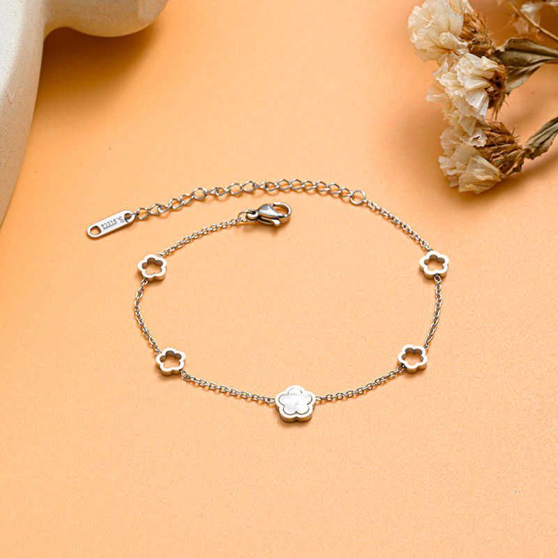 Bracelets 078