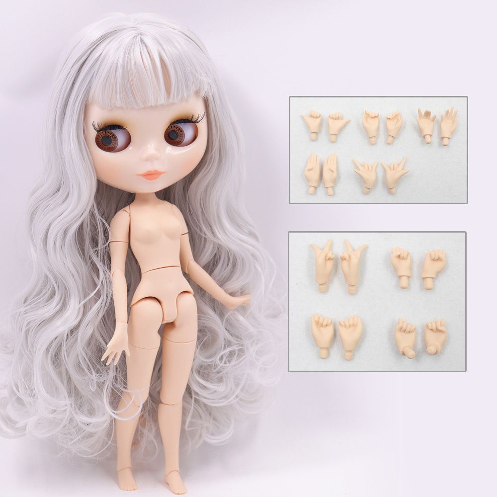 Glossy Face-Doll And Hands Ab3