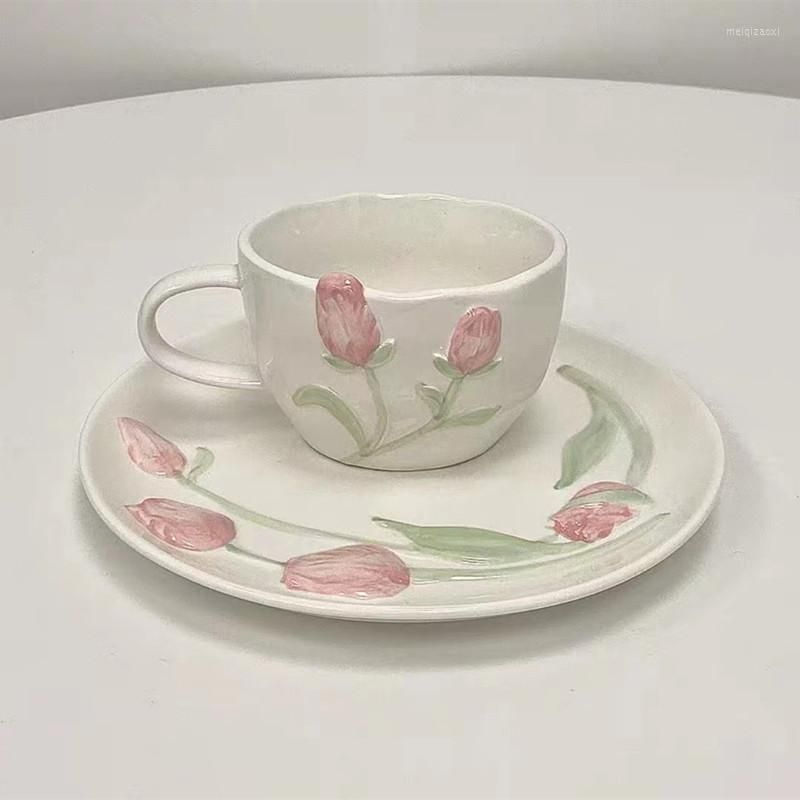 Pink cup plate