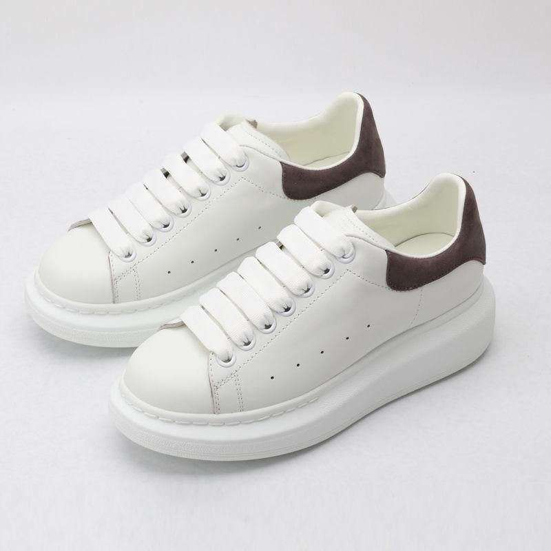 McQuens Sneakers 2023 Дизайнерская Мода Espadrilles Casual Shoes White  Black Mens Women Flats Lace Up Platform Негабаритная Замша S LA От 6 733  руб. | DHgate