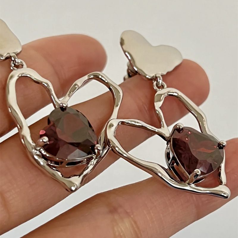 heart earrings