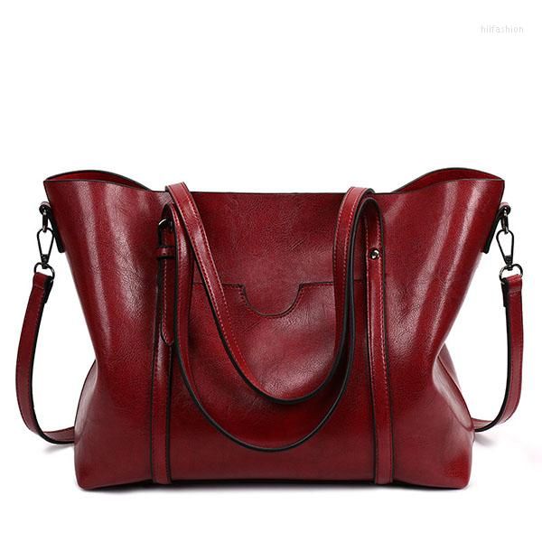 Bolsos de hombro rojos