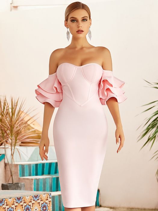 vestido rosa de bandagem