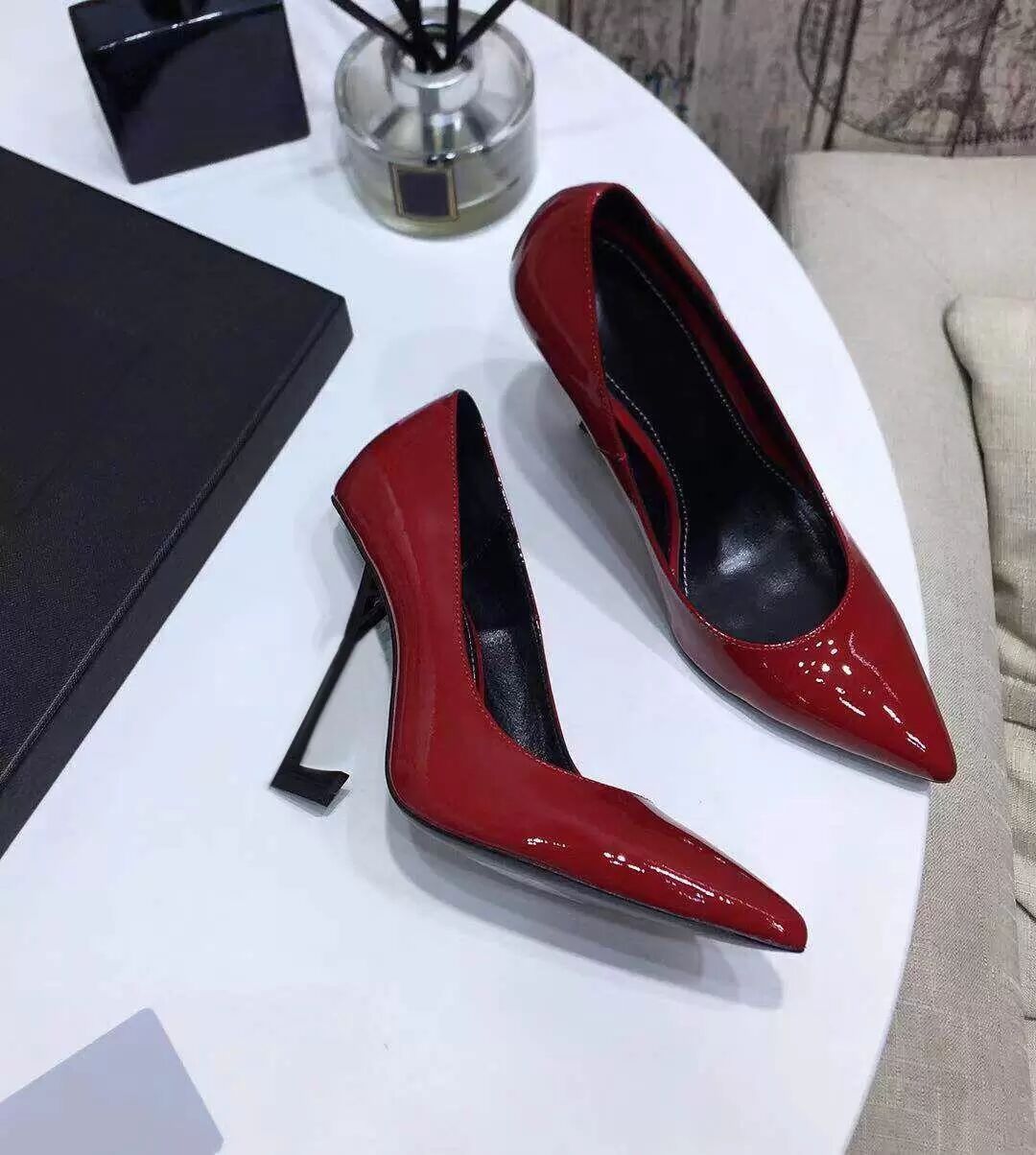 Red 【chaussures habillées】