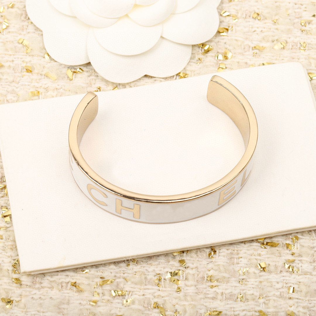 002 bracelet + boîte