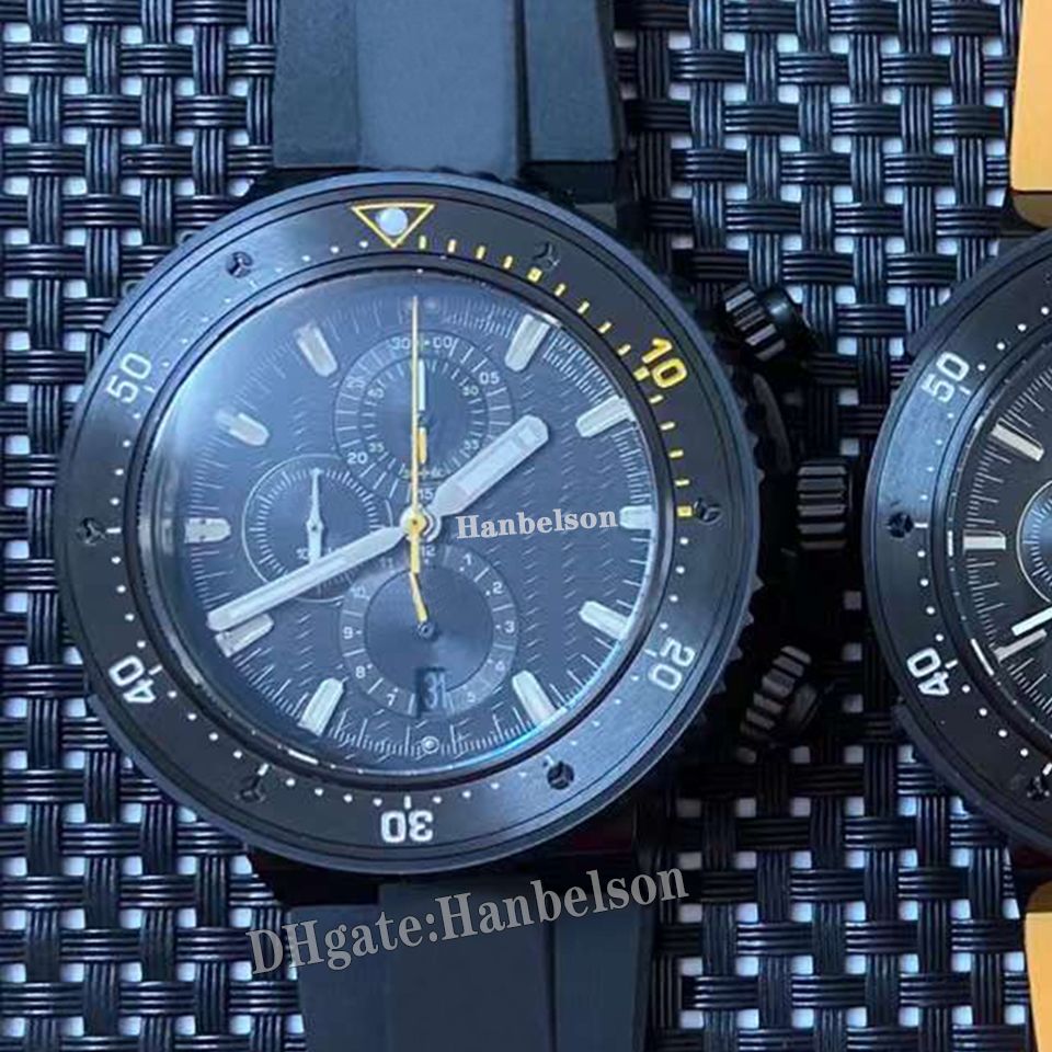 1.Black dial, yellow second hand