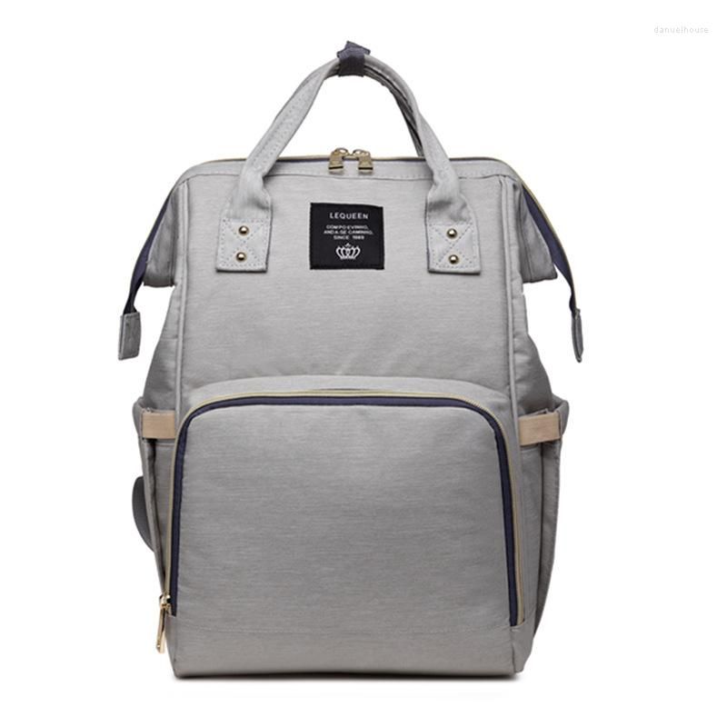 Sac de maman gris clair