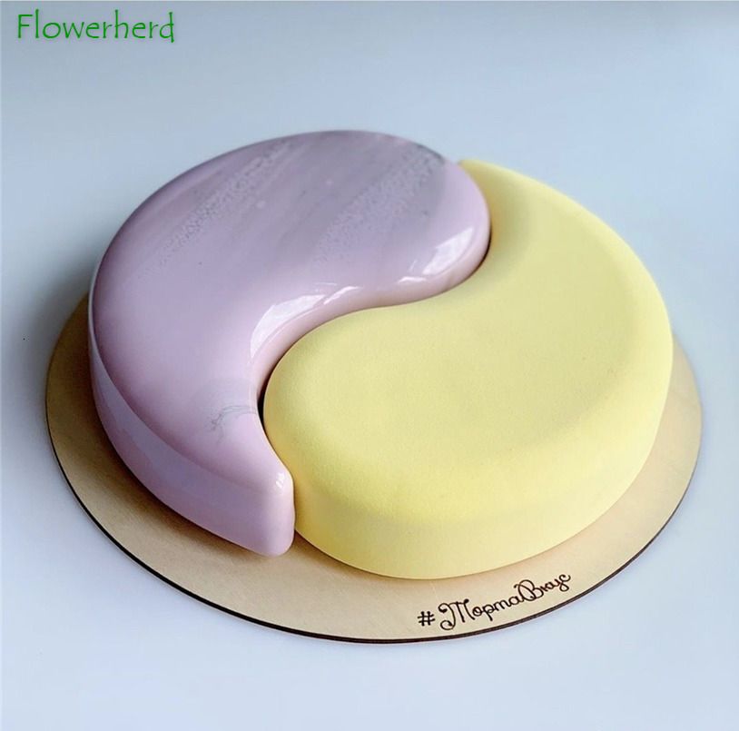 1pc Flower Shaped Silicone Toast Cake Pan - Perfect for Baking and  Decorating Cakes and Toast