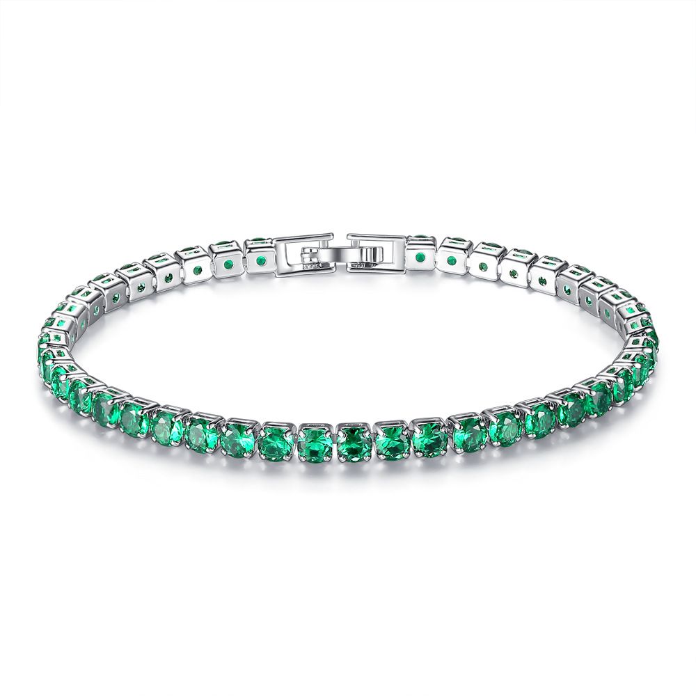 1 rangée de diamants verts (4 mm)