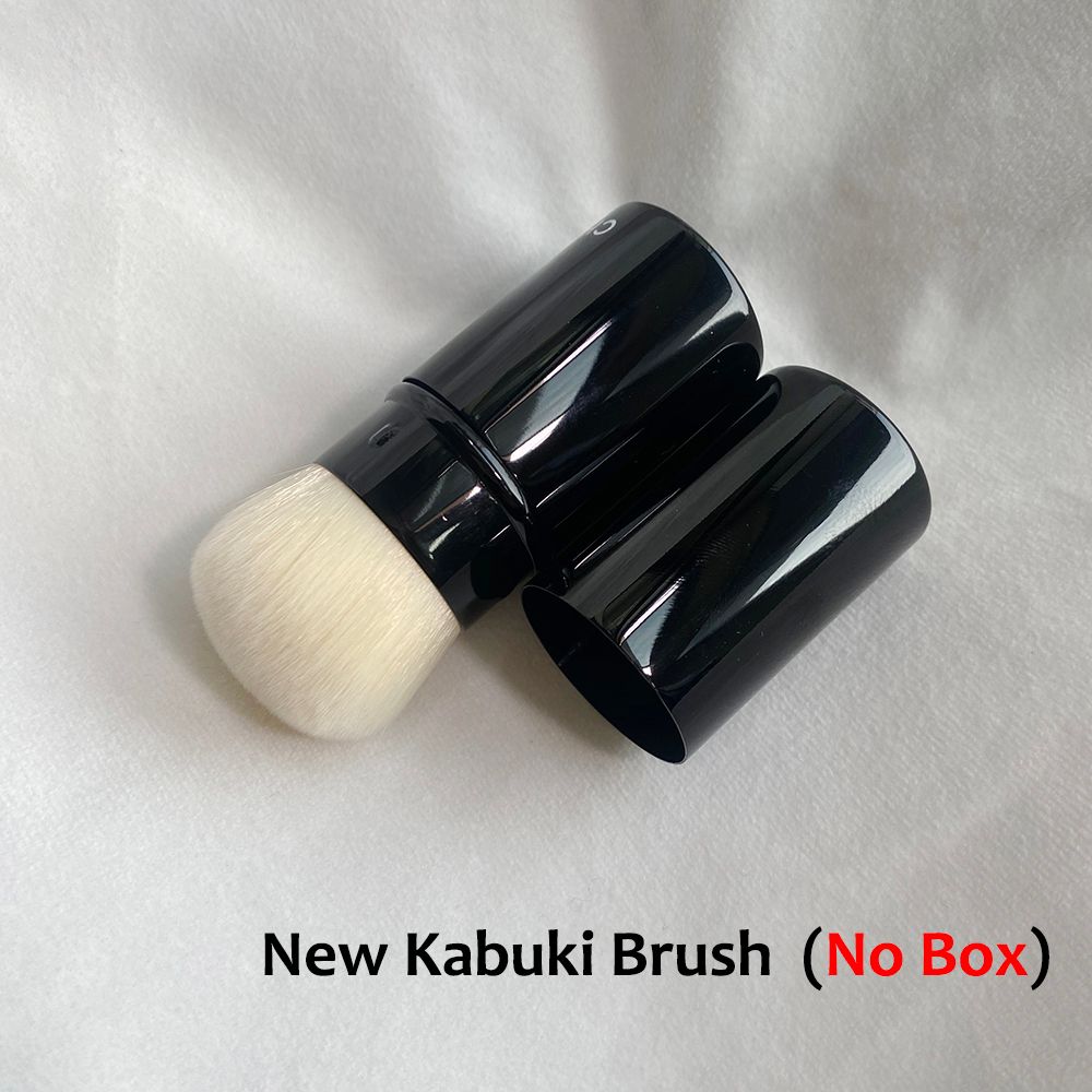 Nieuwe intrekbare kabuki (geen doos)