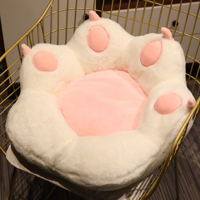 white cat paw