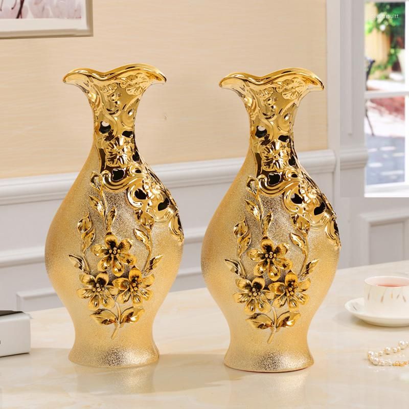 Золотые вазы пары