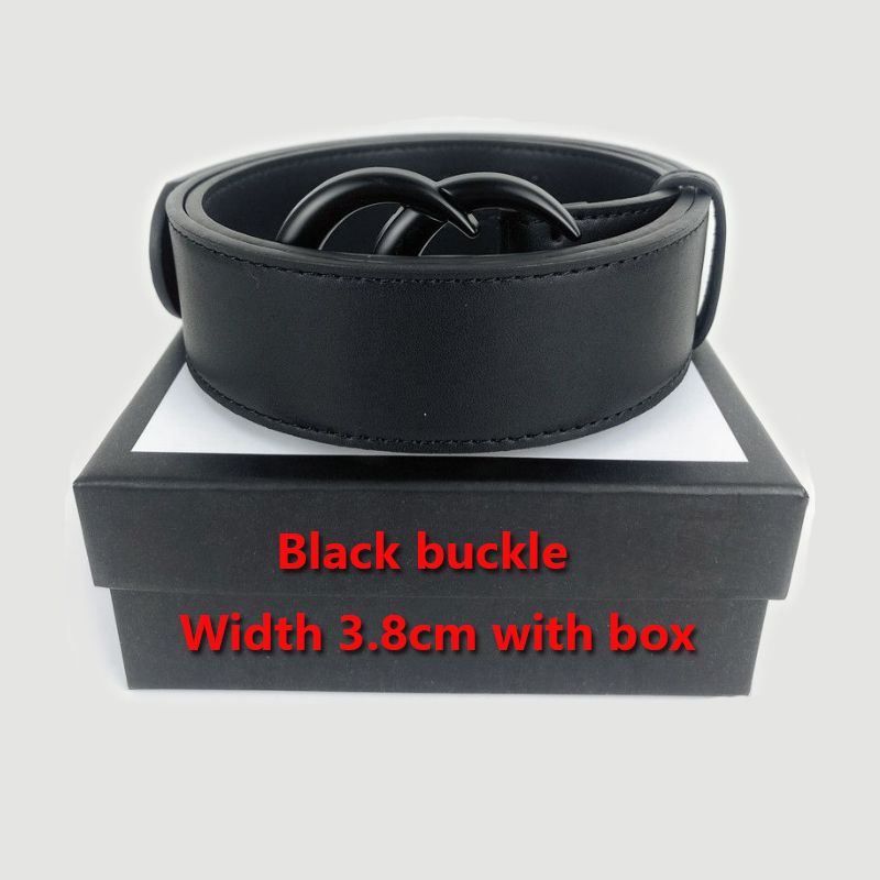 Czarna klamra z pudełkiem