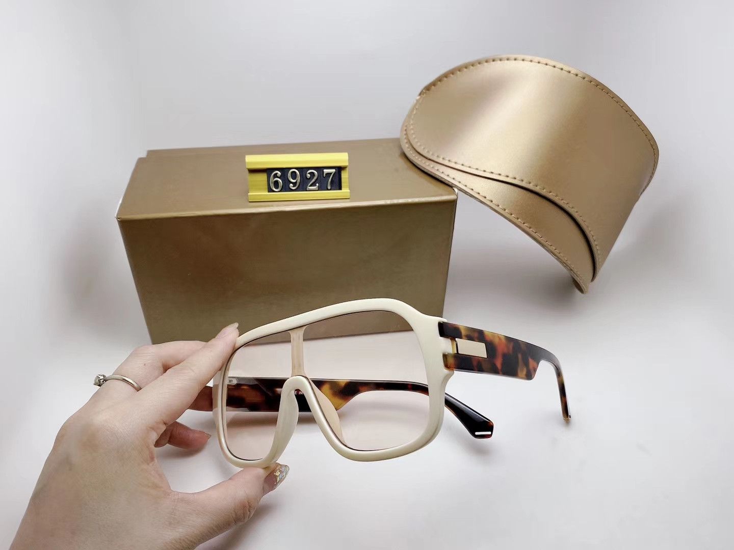 6927 brand Designer Sunglasses For Women Men Shield Summer Style Rectangle Full Frame Top Quality UV Protection WITH BOX_voghion.com