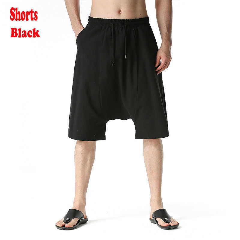 svarta shorts