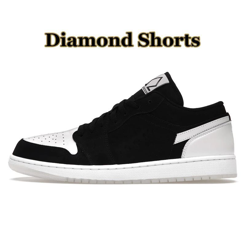 Diamond Shorts