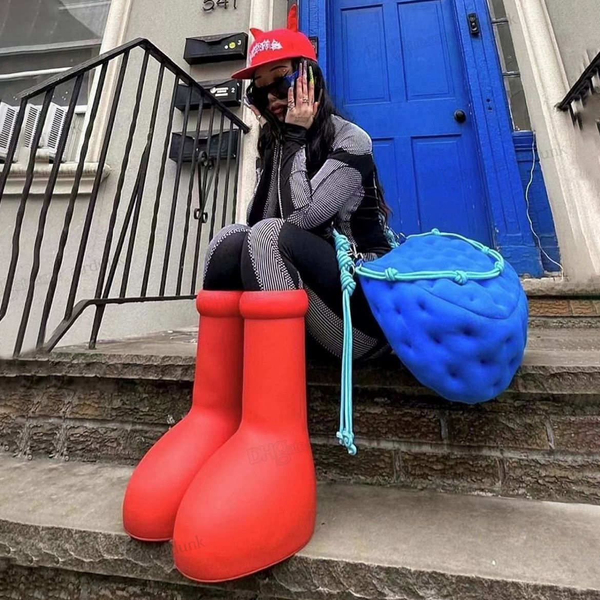 Красные Сапоги Астробой Купить