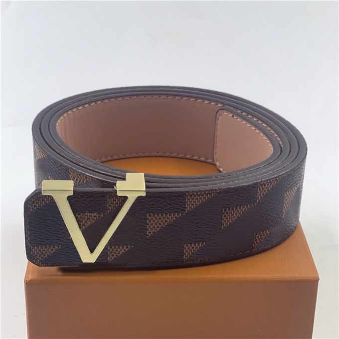 1 # ceinture brune + boucle en or