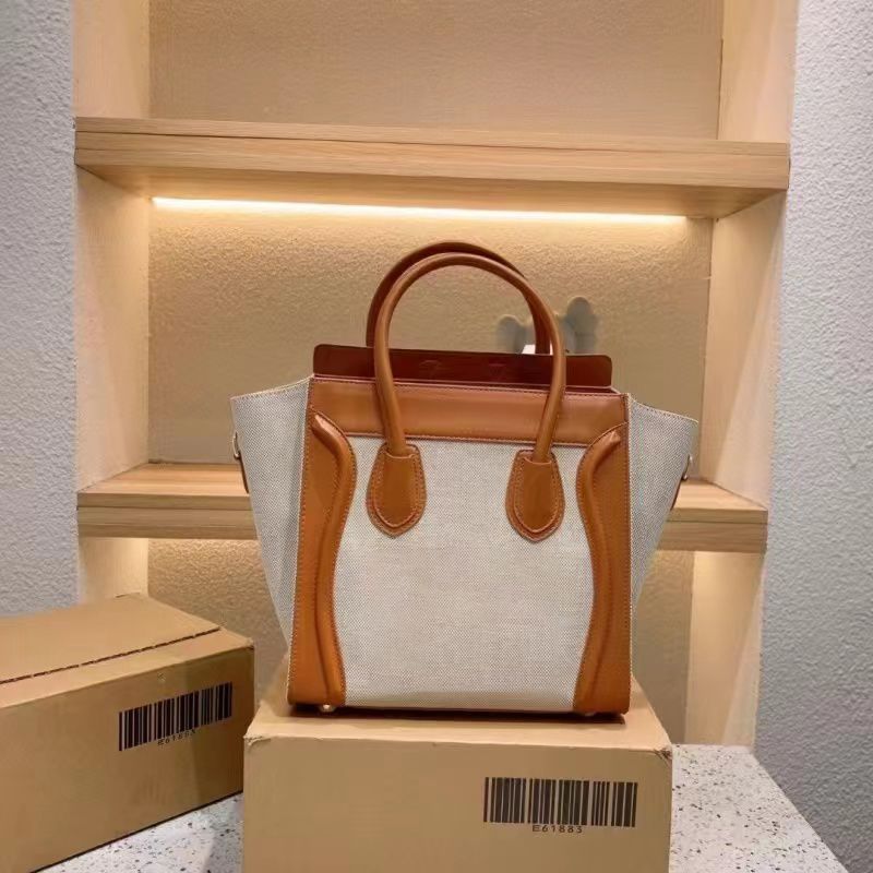 Vintage Small WOmens Brown Leather Box Handbag Shoulder Bag Square Cro