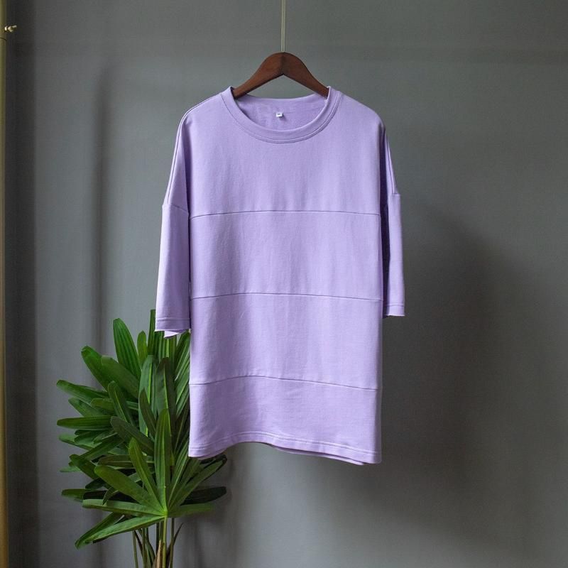 t-shirt violet