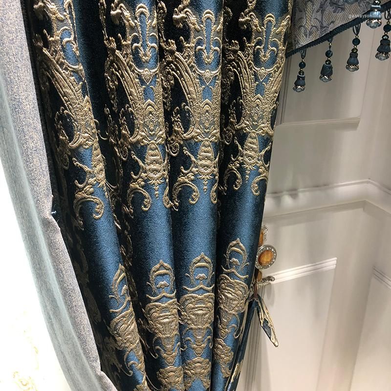 Curtain