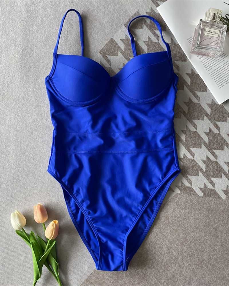 Royal Blue 136