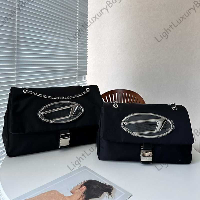 black 2 l:43*29cm