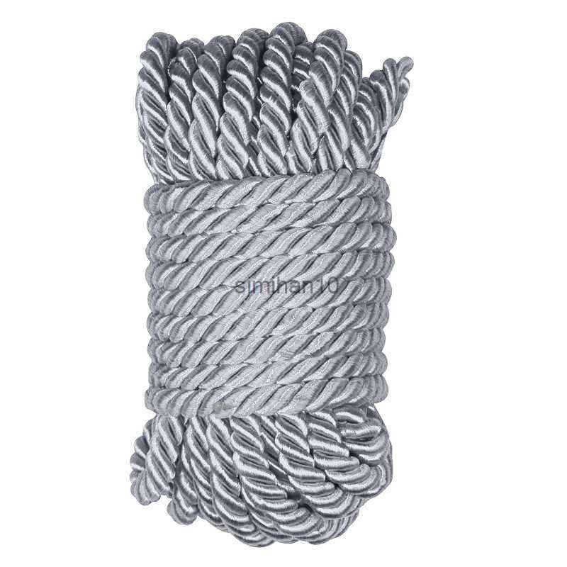 10m Silver Silk.