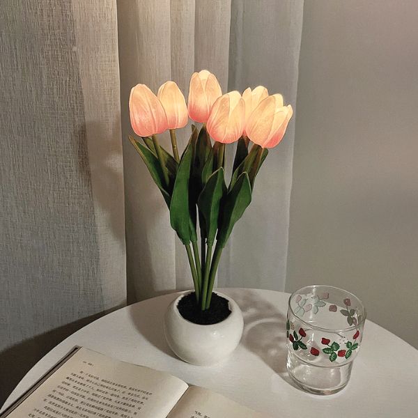 Batterie tulipe blanche à 6 têtes