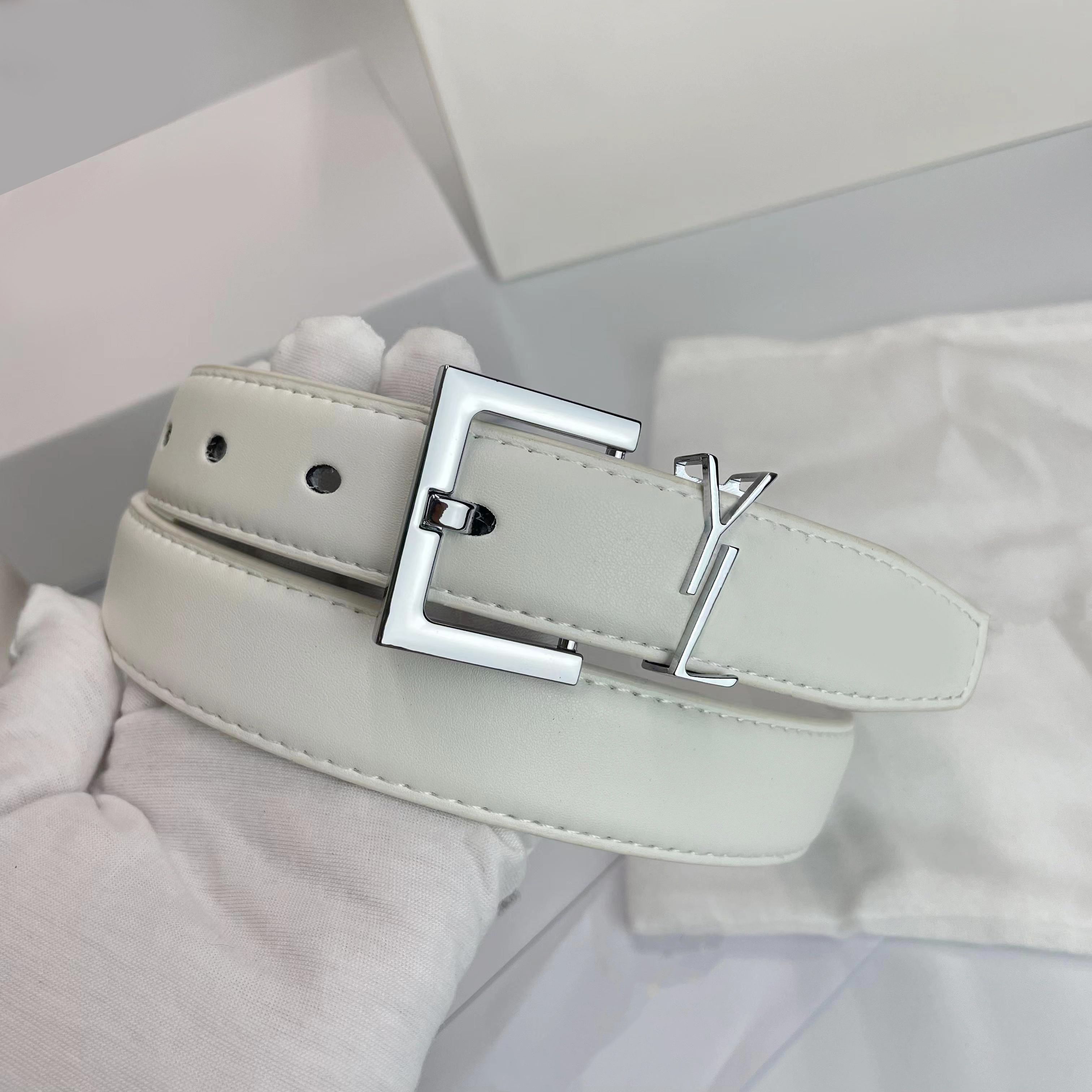 silver buckle+white belt