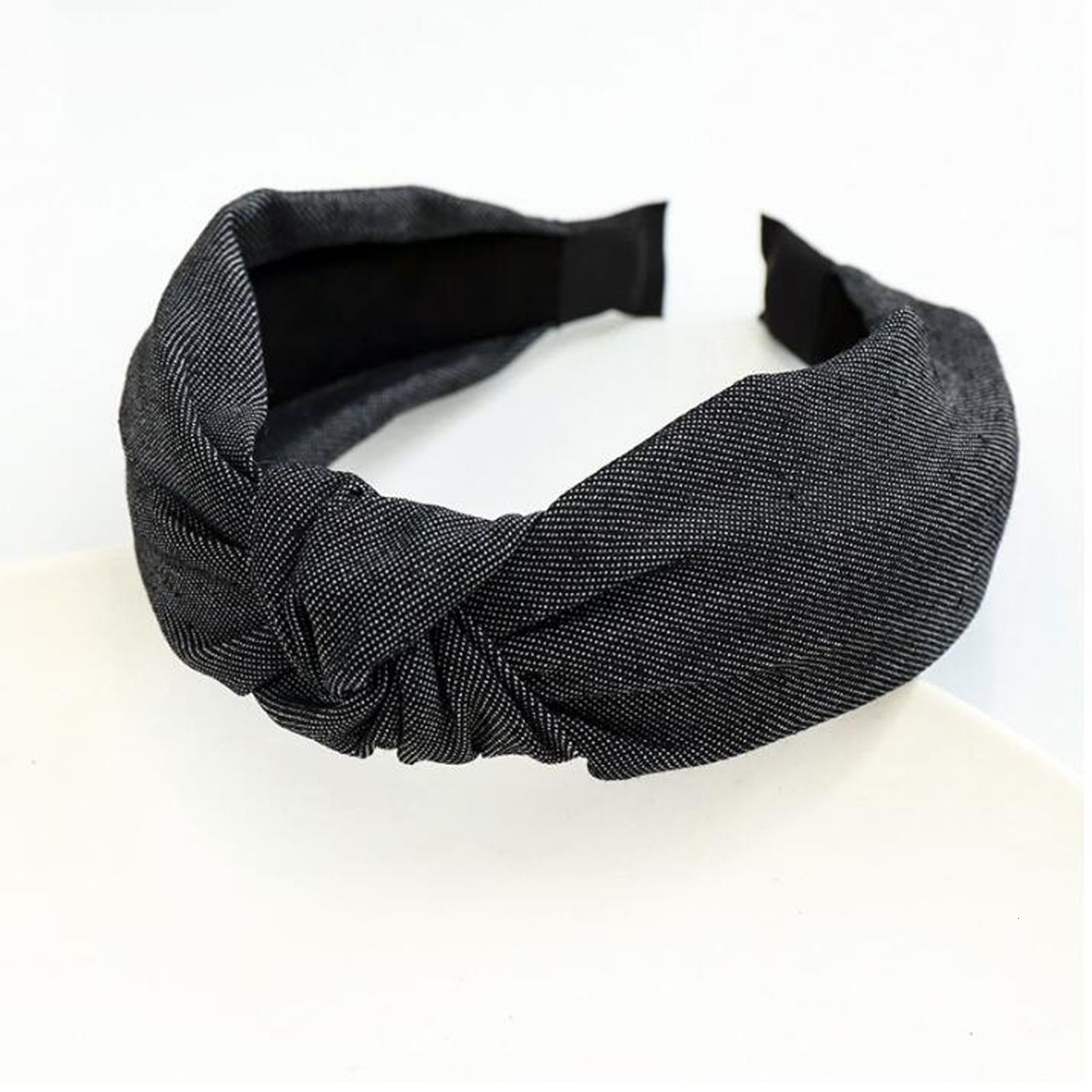 black hairband