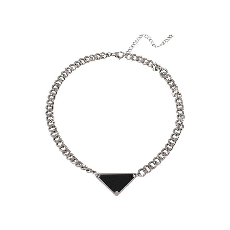 #15 CHOKER