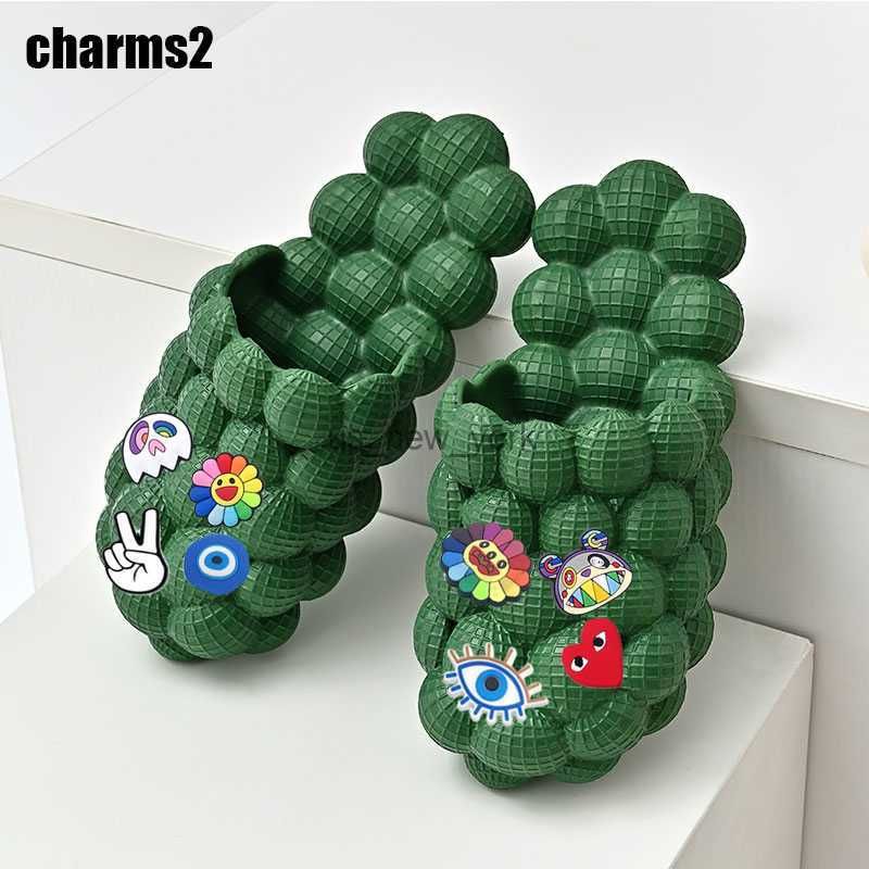 Charms2 Green Charms2 (بدون زخرفة)