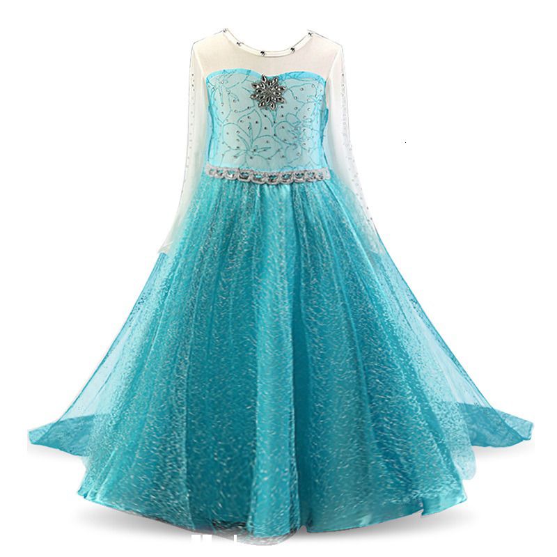 nur Kleid 15