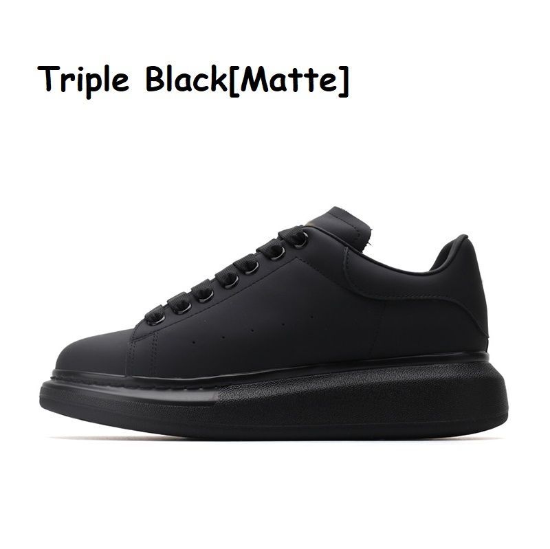 11 Triple Black [Mattes Leder]
