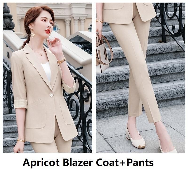 Pantsuit di albicocche