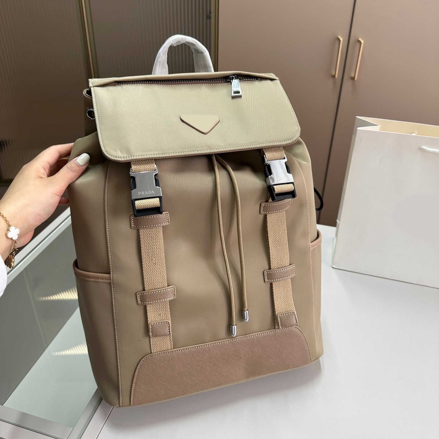 style 15--khaki--31x15x42cm