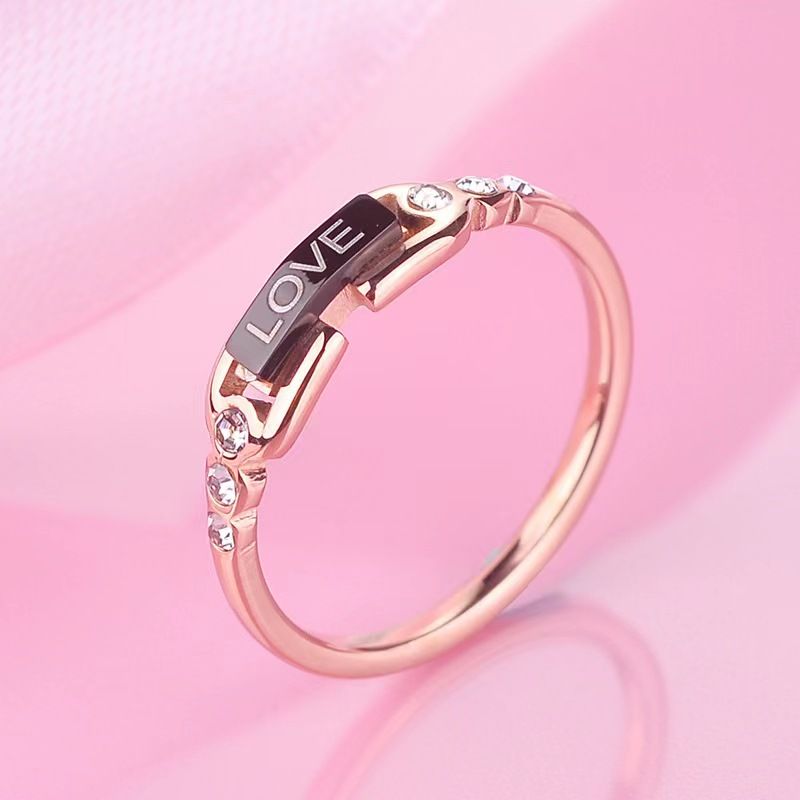 Aşk yüzüğü