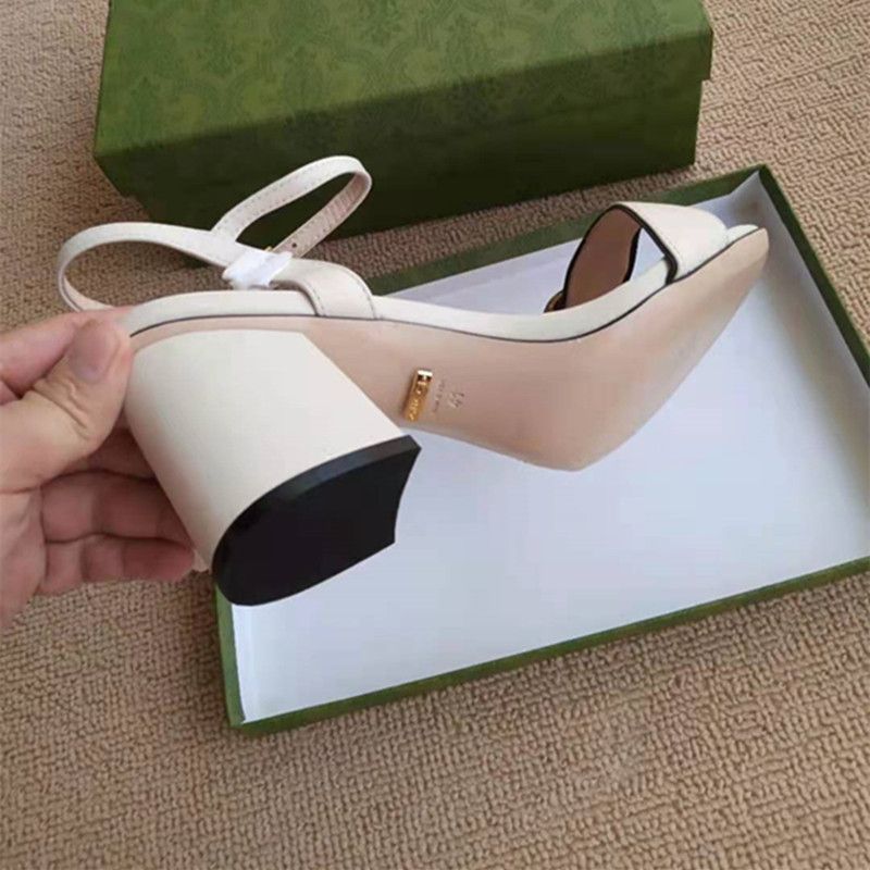 White heel height 7.5cm
