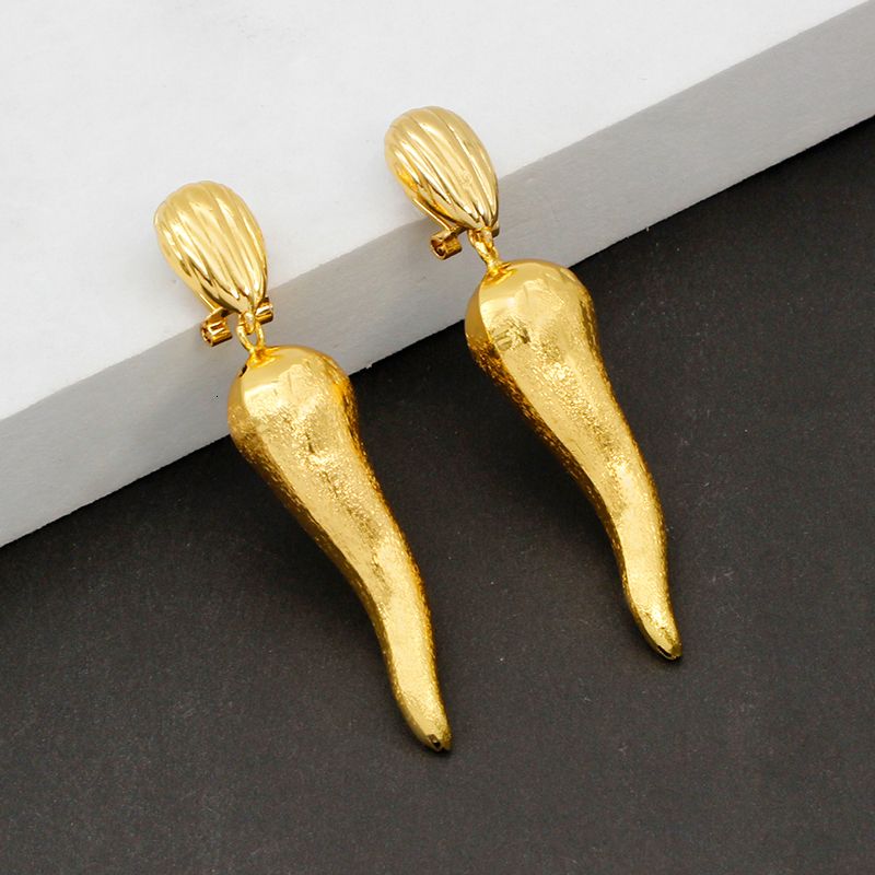 Pendientes1-Oro