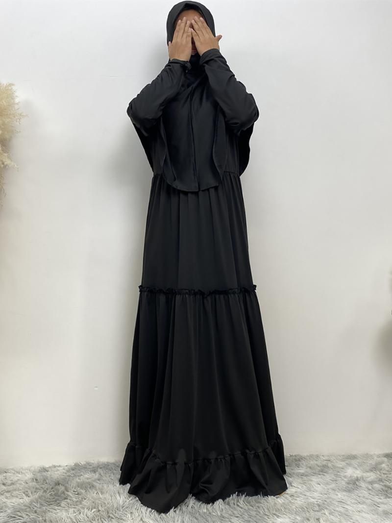 Kleid und Hijab s