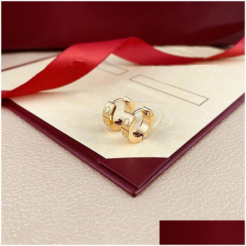 Gold No Cz Medium Size