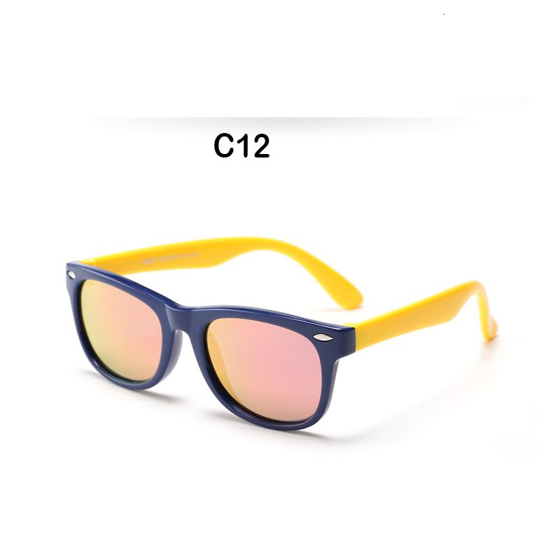 C12