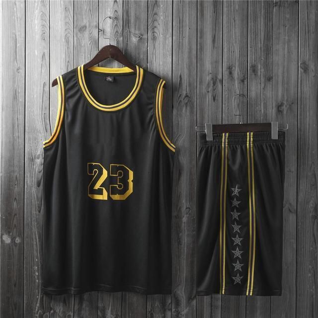 No. 23 Black-3xs