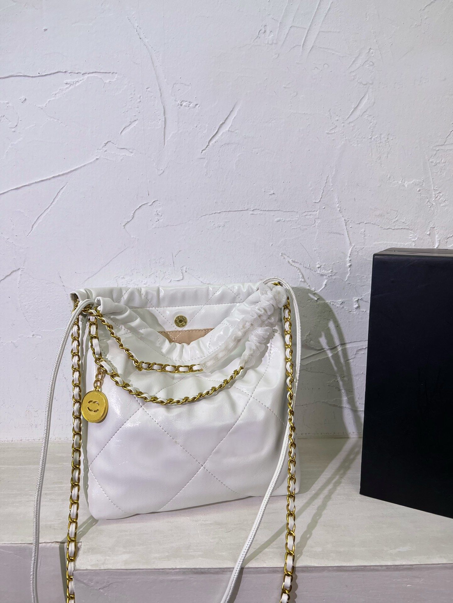 Cha0007bag-White