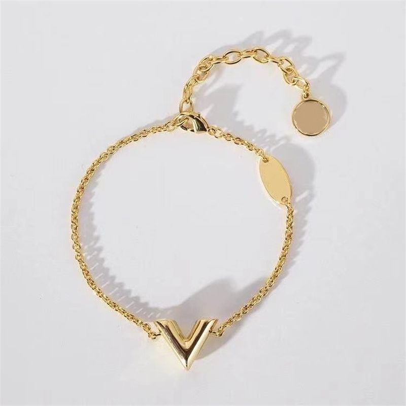 gold bracelet