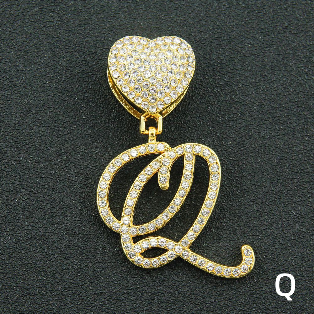 Q met ketting