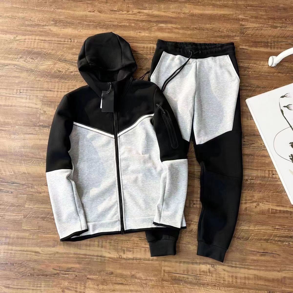 Thick store tracksuit bottoms