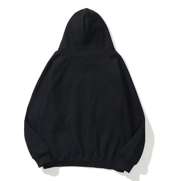 svart hoodie